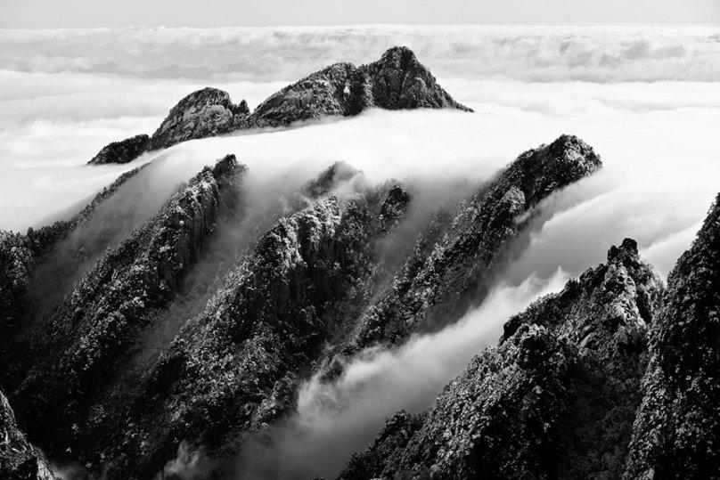 哈尔滨风致：冰雪幻境、历史交融与粗犷中的浪漫